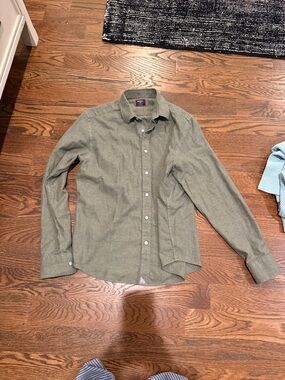 UNTUCKit Olive Green Casual Button-Down Shirt
